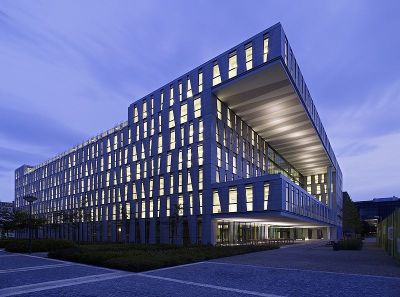 File:Beige Government Buildings.jpg